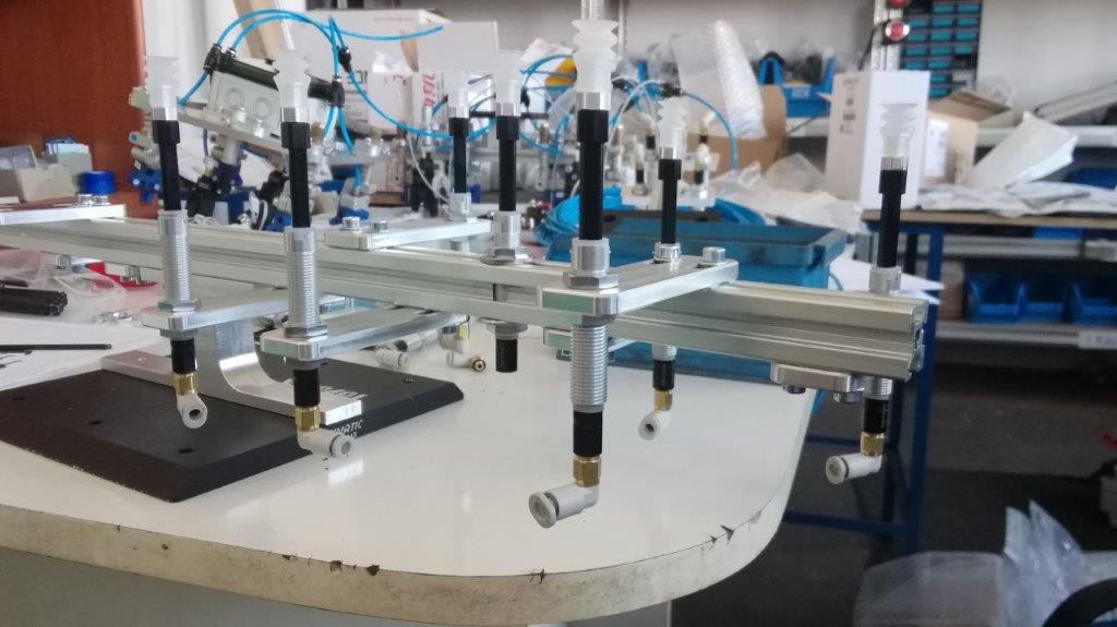 Robotlap – Mercedes Inlet – Gépépítés, automatizálás – Emplastrum